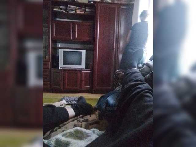 Capturi de ecran de difuzare KissaAndr
