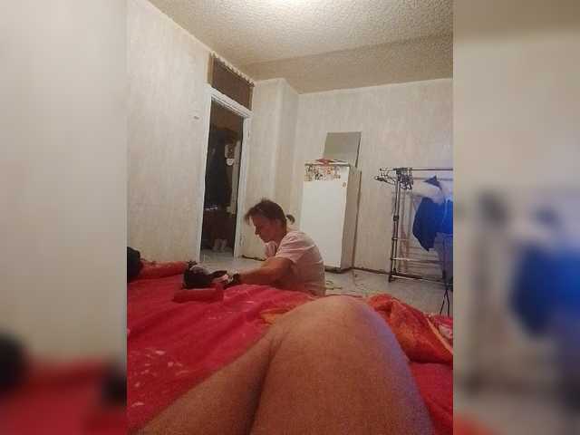 Capturi de ecran de difuzare KissaAndr