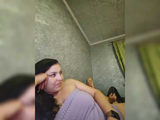 Capturi de ecran de difuzare Cleopatra1990