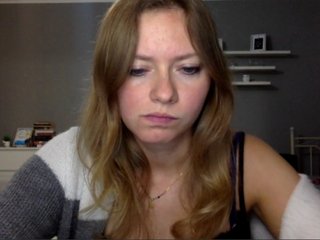 Chat video erotic kissMillie