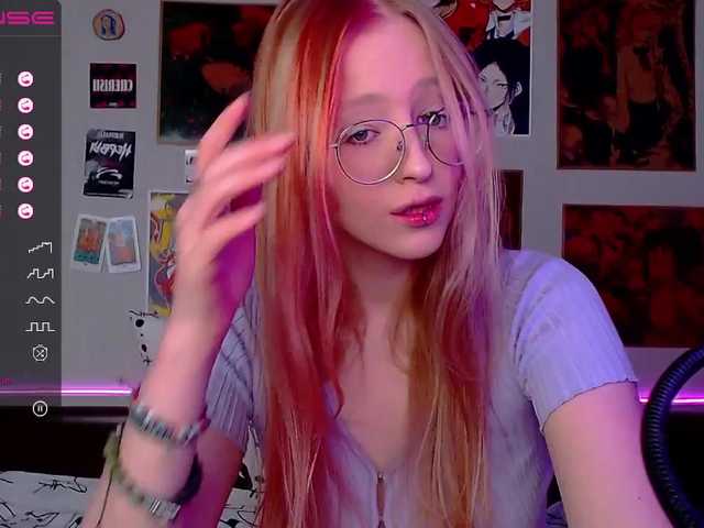 Capturi de ecran de difuzare Kittenmeew