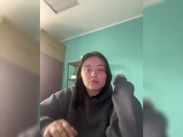 Capturi de ecran de difuzare KittiTy