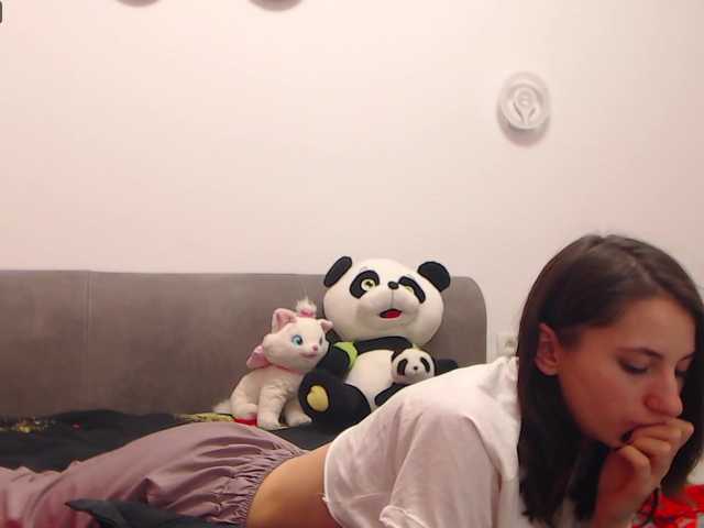 Capturi de ecran de difuzare Kitty-Meow