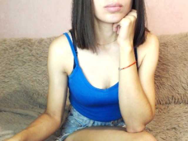 Capturi de ecran de difuzare kittyAhRose
