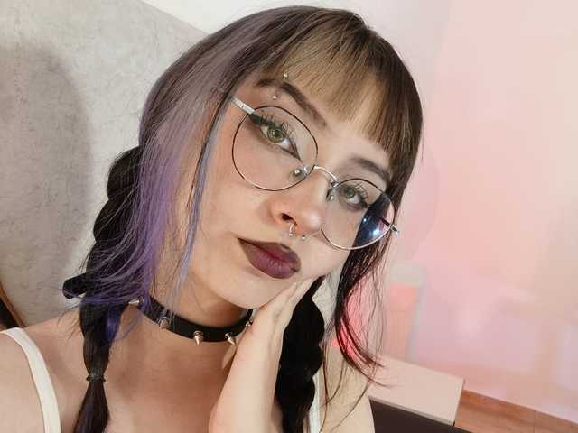 Fotografie a profilului kittydoll-tay