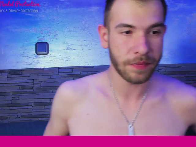 Capturi de ecran de difuzare Kittygy
