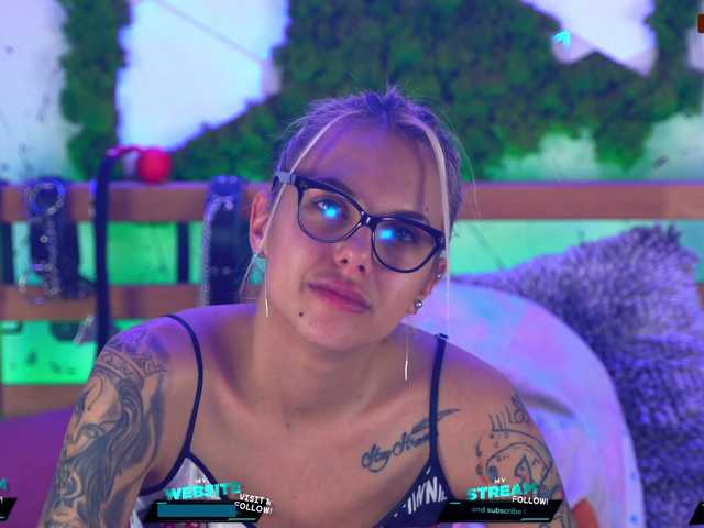 Capturi de ecran de difuzare Kittygy
