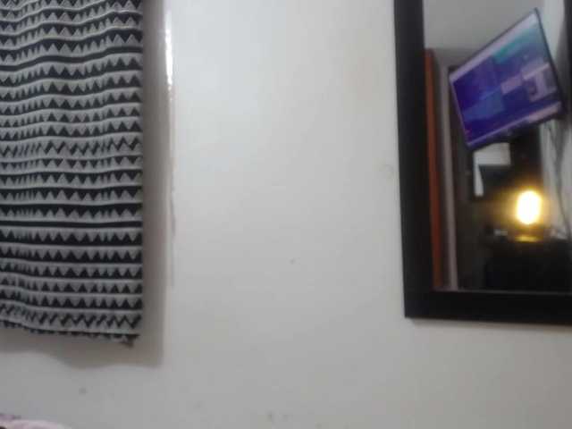 Capturi de ecran de difuzare klaredmoon