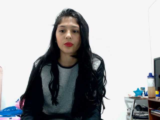 Capturi de ecran de difuzare KNDYMIU