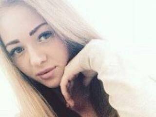 Chat video erotic korneliaa