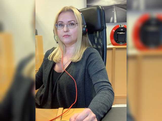 Capturi de ecran de difuzare KristinaKesh