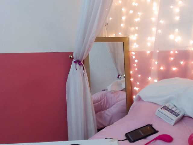 Capturi de ecran de difuzare kyliebrawn