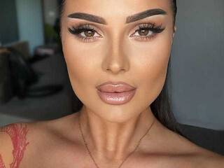 Chat video erotic KylieSpicey