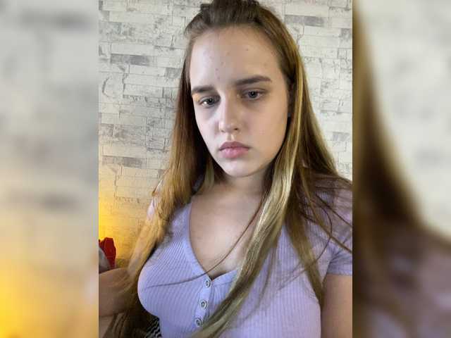 Capturi de ecran de difuzare LollaDolly