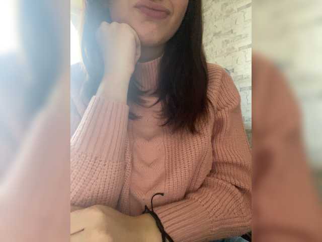 Capturi de ecran de difuzare LollaDolly