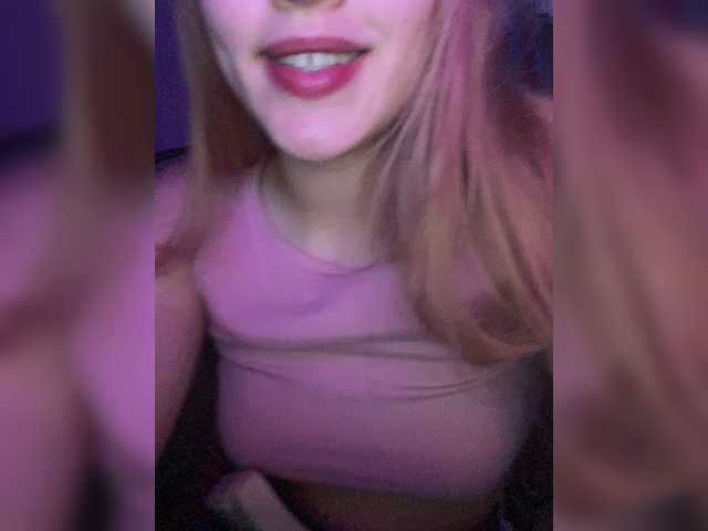 Capturi de ecran de difuzare LollaDolly