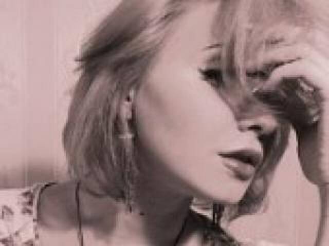 Fotografie a profilului ladomirra