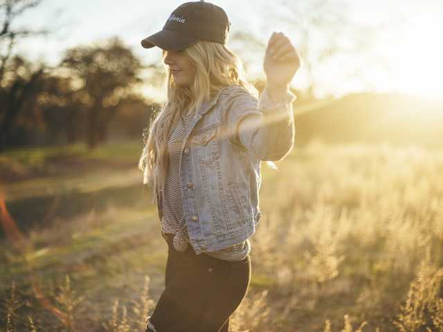 Fotografie a profilului Lady-blonde