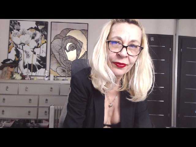 Capturi de ecran de difuzare LadyAnais