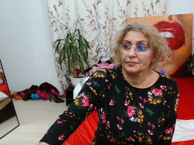 Capturi de ecran de difuzare ladydy4u