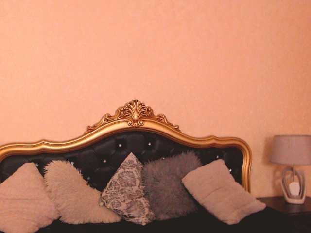 Capturi de ecran de difuzare LadyMelanieBBW