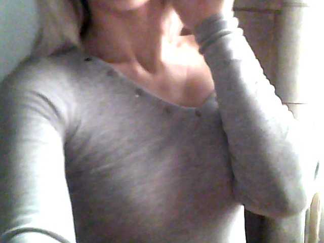 Capturi de ecran de difuzare ladyyana