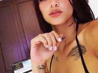 Chat video erotic laia33