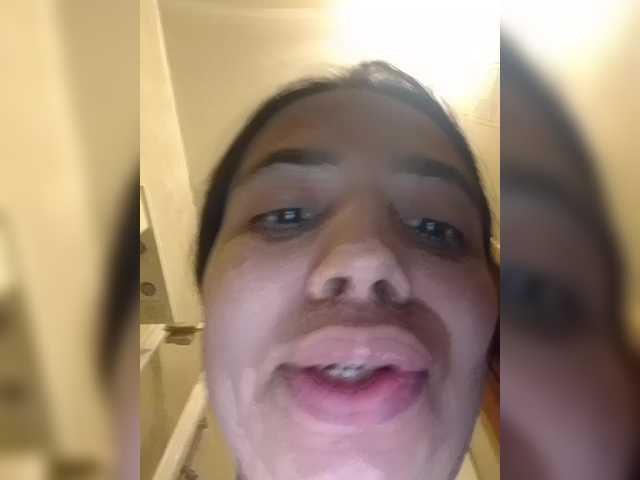 Capturi de ecran de difuzare Lalallaxxx