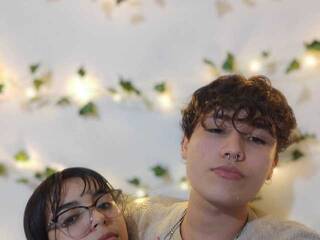 Chat video erotic LalyandMike