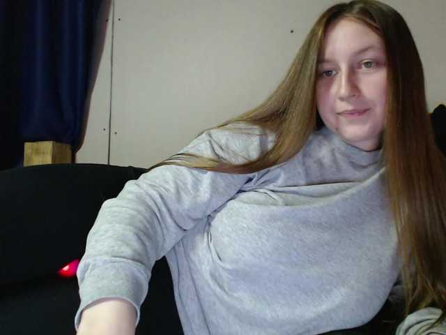 Fotografii your_fox PUT ❤️ IF YOU LIKE AND LET'S HAVE FUN TOGETHERFOR REQUESTS WITHOUT TOKENS I KILL OUT. I DO NOT LOOK AT THE CAMERA. 1200373 collected 827 left to dildo in pussyLovense from 2 tokens