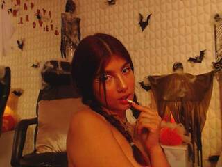 Chat video erotic tamaragomezz