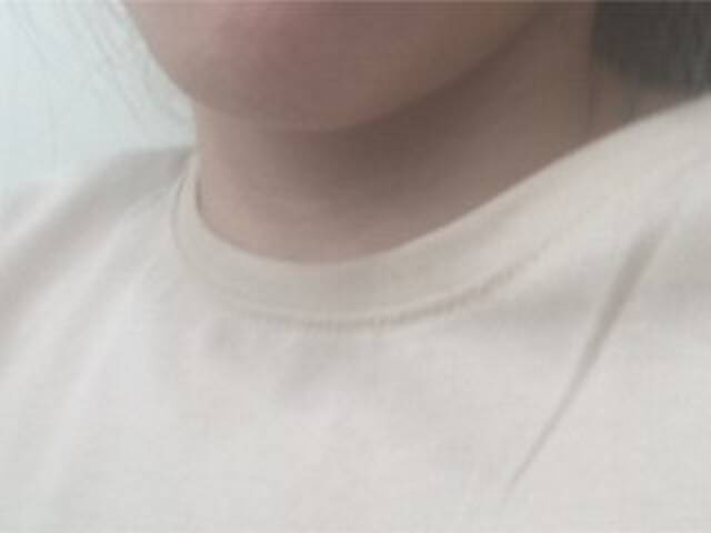 Capturi de ecran de difuzare LanaPersik