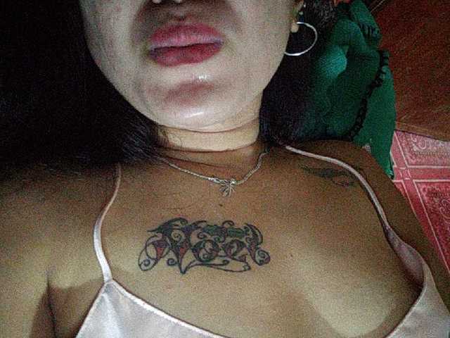 Capturi de ecran de difuzare Lara103