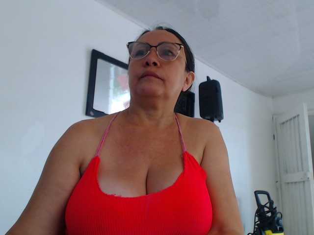 Fotografii LATINAANALx 25 tkns show me boobs naked show me boobs for 20 tkns