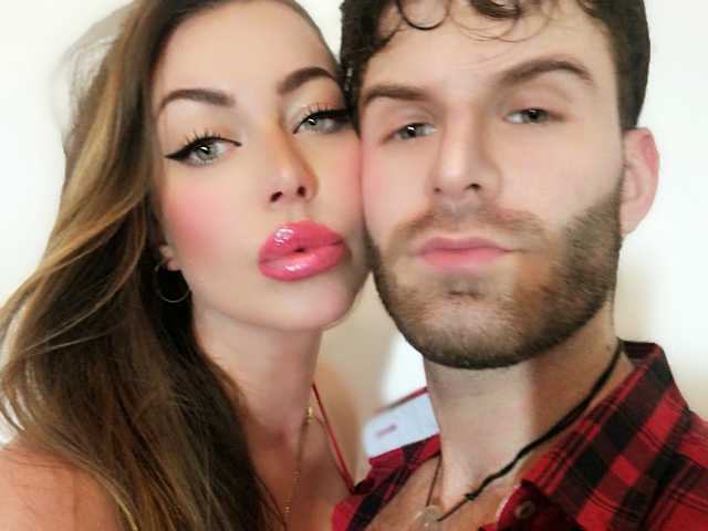 Fotografie a profilului Latino-Slavic-Couple