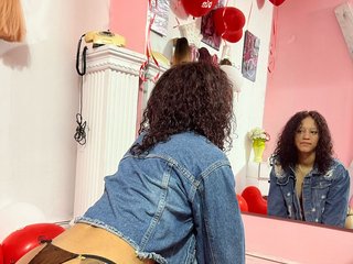 Chat video erotic LAURA-SMIITH