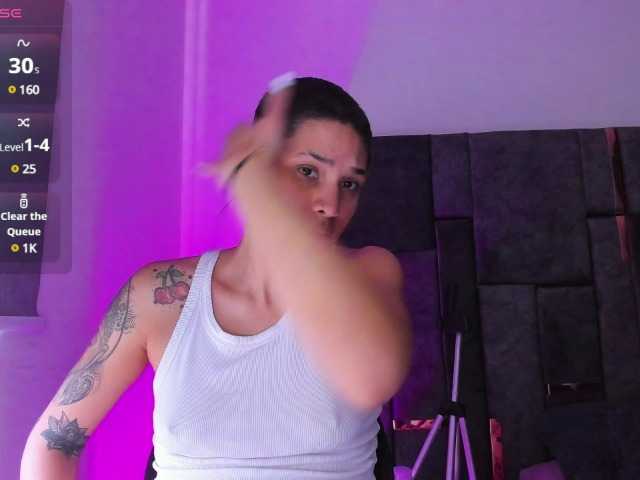 Capturi de ecran de difuzare LauraR