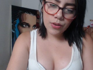 Fotografii LaurenJohnsom Night of lingerie red, u like my new look? STRIP AT GOAL, You can make me happy and moan with the vibes inside my pussy #latina #ass #bigass #cum #squirt #anal #lovense