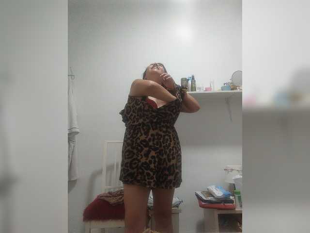 Capturi de ecran de difuzare LaurenMature