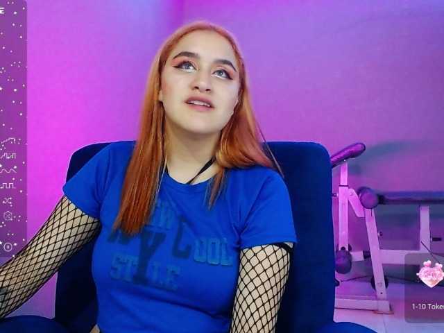 Capturi de ecran de difuzare Laylasmiith