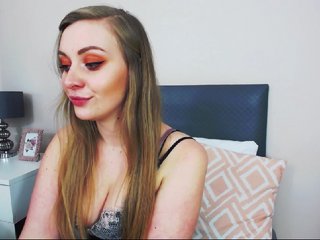 Capturi de ecran de difuzare LeahGoldHair