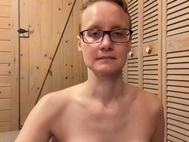 Fotografii LeahWilde Topless yoga time!- keep in mind lurkers will be banned, if you can't tip you can't stay