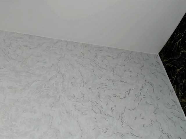 Capturi de ecran de difuzare LedyMiya