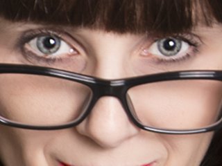 Fotografie a profilului Legendina