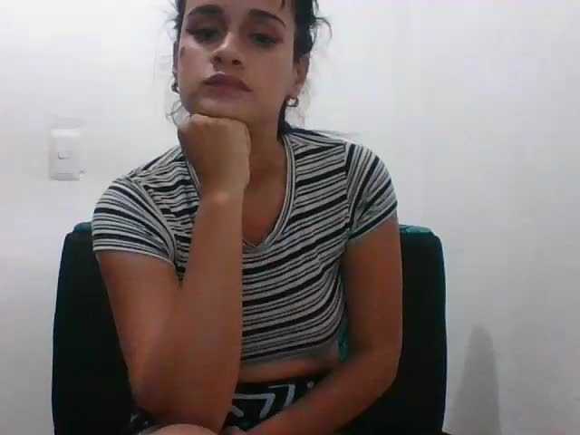 Capturi de ecran de difuzare Leidysex