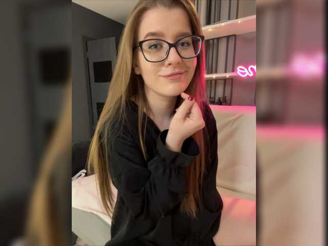 Fotografii lilitgame Hello My name is Lilia. Lovens from 1 token. Favorite vibration - 11. I go to a group and private (from 5 minutes, less-ban!) Before private, write in PM!