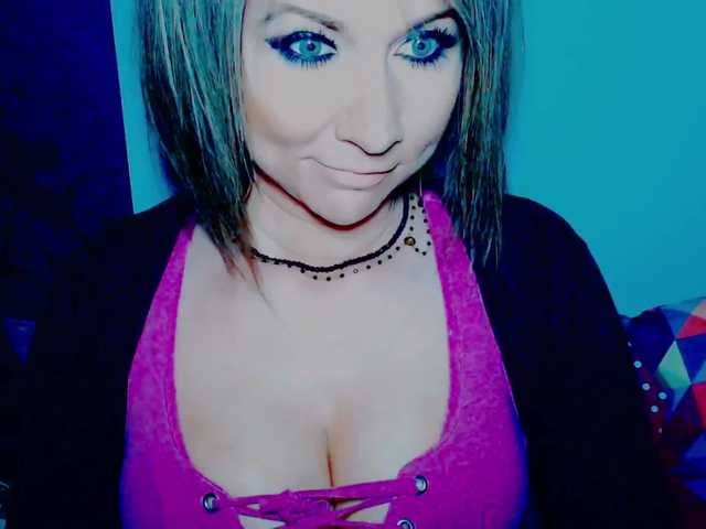 Capturi de ecran de difuzare Lilly666