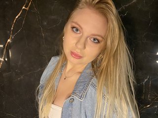 Chat video erotic LilyHotty