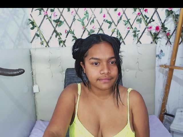 Capturi de ecran de difuzare LilyPeytonx