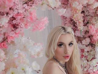 Chat video erotic LlinaKisa